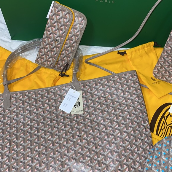 NEW LIMITED EDITION GOYARD BAGS - Picture 17 of 17